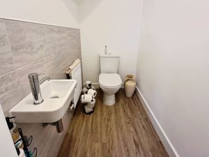 Photo 17- click for photo gallery